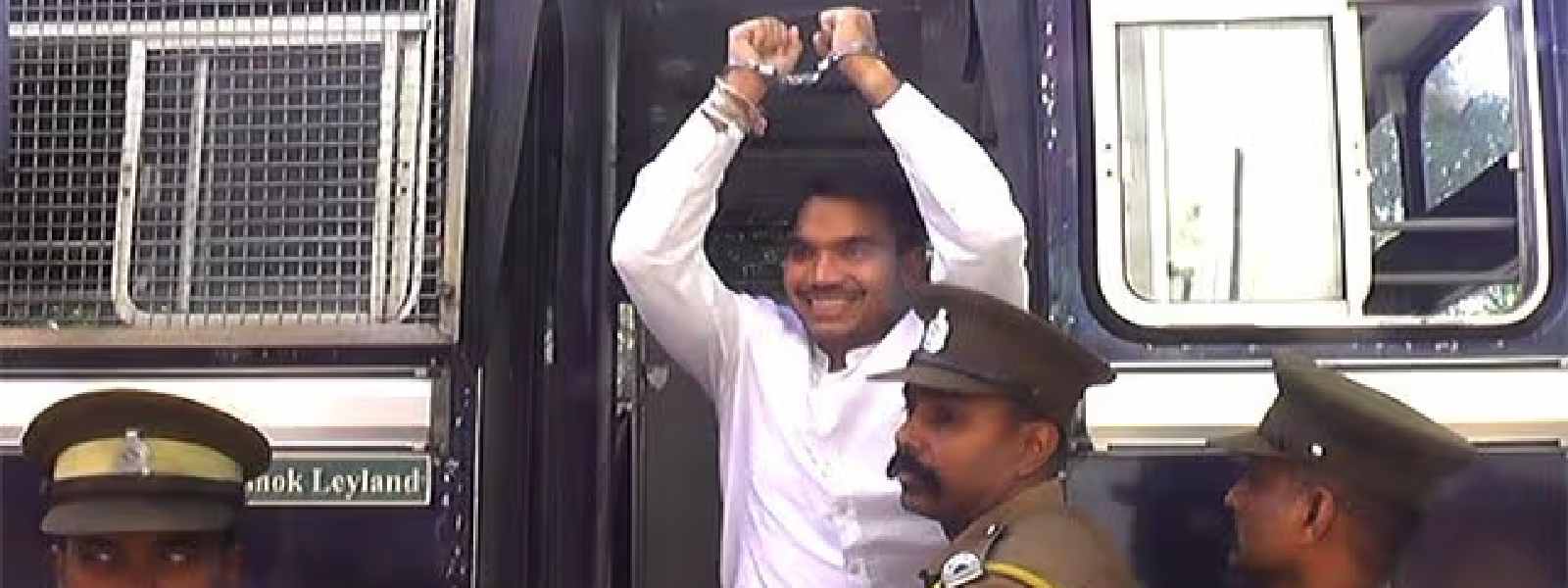 මුදල් විශුද්ධිකරණ චෝදනාවට නාමල්ට ඇප.